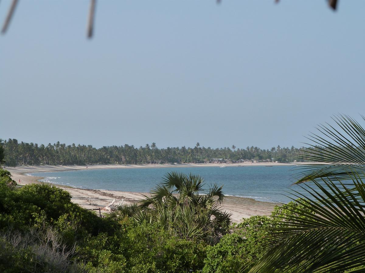 The Beach Crab Resort Pangani Exterior photo